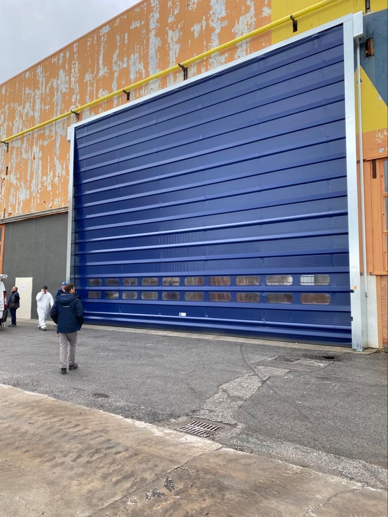 High-Speed Bi-Parting Doors for a Variety of Industries