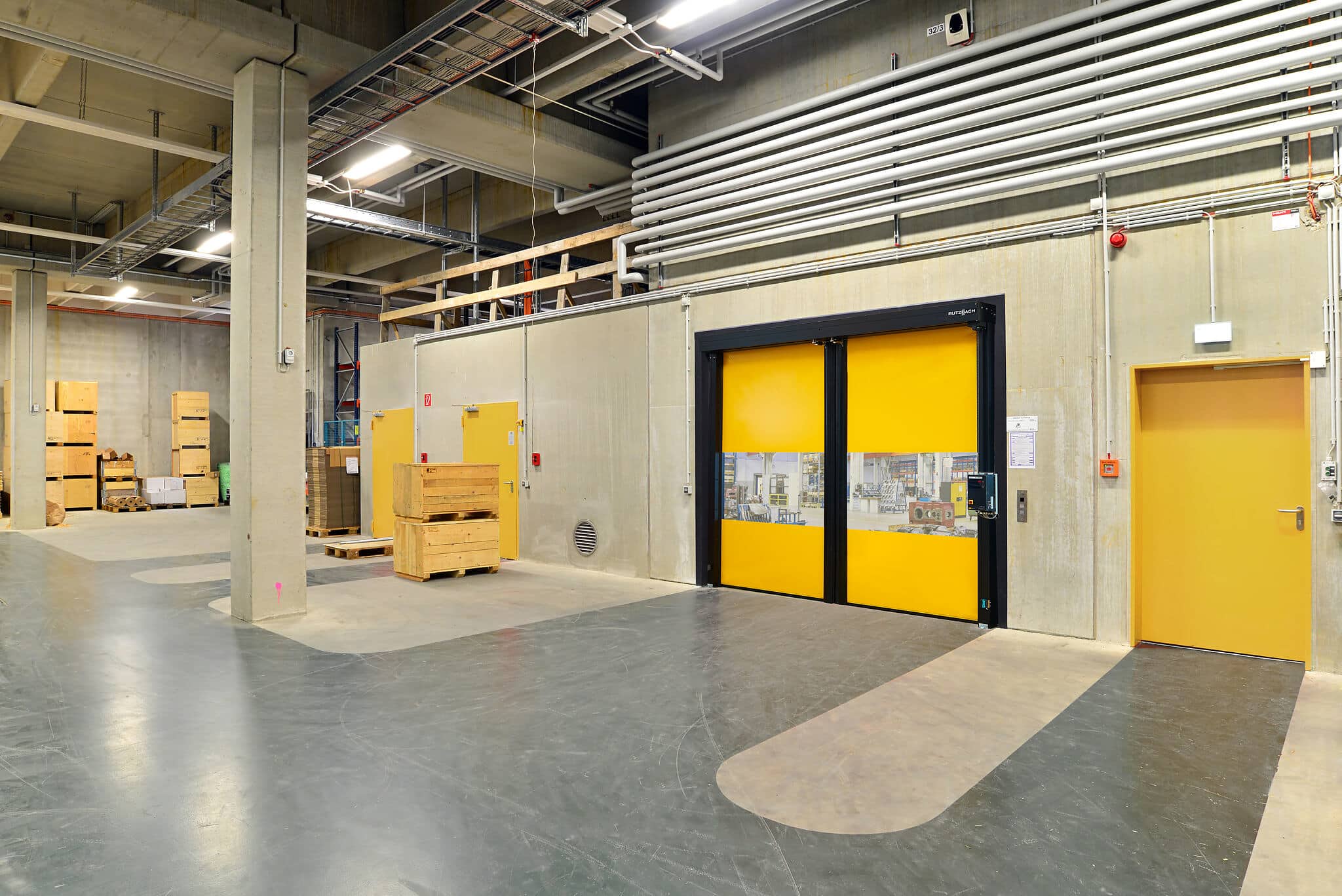 Fast, Reliable Industrial Doors for High-Traffic Facilities