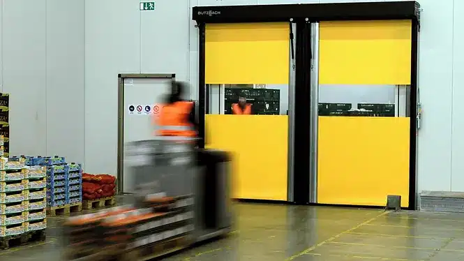 Benefits of Using Bi-Parting Fabric Doors in Australia